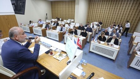 Başkan Sandıkçı: “Belediyemiz öz kaynaklarıyla yeni projelere imza atıyoruz”