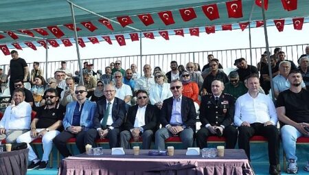Başpehlivan Feyzullah Aktürk oldu