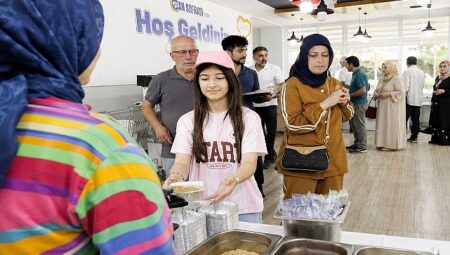 Canik Belediyesi’nden Aşure İkramı