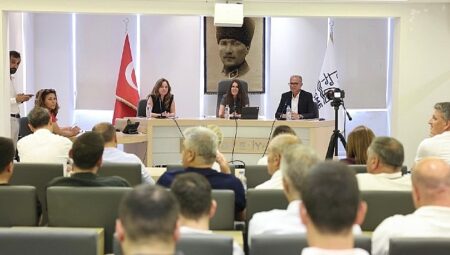 Çeşme Belediye Meclisi’nden yaz sezonu kararı: İnşaat yasağı 15 Haziran’da başlıyor