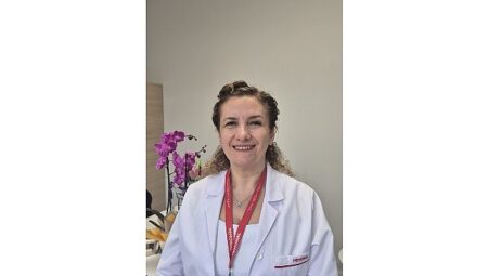 Çocuğunuzun Yaz Tatiline Sağlıklı Bir Gülüşle Başlaması İçin 5 Öneri