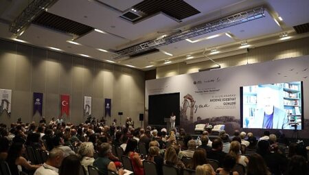 Didyma V. Uluslararası Akdeniz Edebiyat Günleri Muhteşem Bir Kapanış Gecesiyle Tamamlandı
