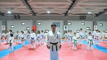 Dünya Şampiyonası Yolunda Uluslararası Karate Semineri Keçiören’de Tamamlandı