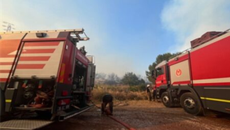Ekipler sabaha kadar kesintisiz mücadele verdi