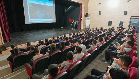 Gaziemir Belediyesi’nden 5 bin 486 öğrenciye geri dönüşüm eğitimi