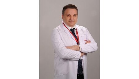 Geçmeyen Boyun Ağrılarınızı Görmezden Gelmeyin!