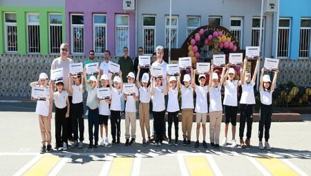 Geleceğin Şampiyon Tenisçileri Osmangazi’de Yetişiyor