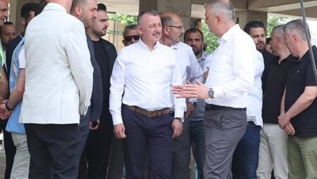 Gölcük’e FIFA standartlarında spor kompleksi inşa ediliyor