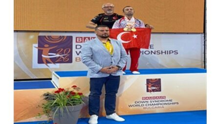İzmirli sporcudan tarihi başarı