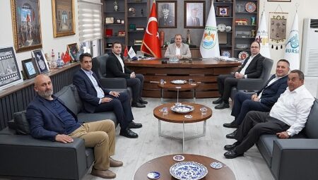 İznik’in doğalgaz ağı genişliyor