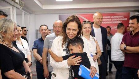 Karşıyaka’da katılımcı yönetim buluşmaları sürüyor