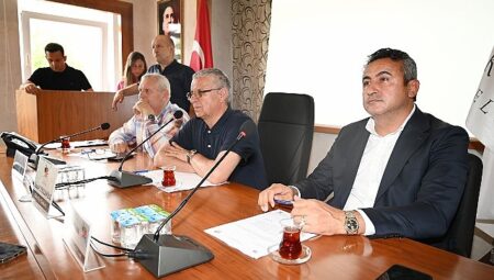 Kemer Belediyesi Haziran ayı meclisi yapıldı