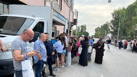 Konak Belediyesi’nden öğrenci ve velilere sınav desteği