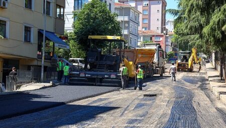 Maltepe’de asfalt çalışmaları hızlandı