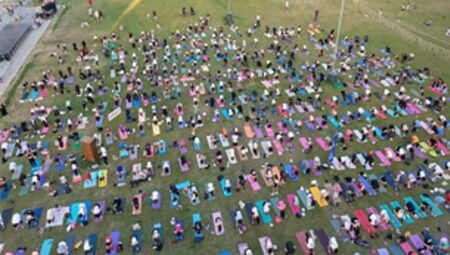 Matlar çimlere serildi Kültürpark’ta yoga rüzgârı esti
