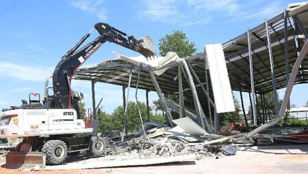 Nilüfer’de iki mahallede yıkım