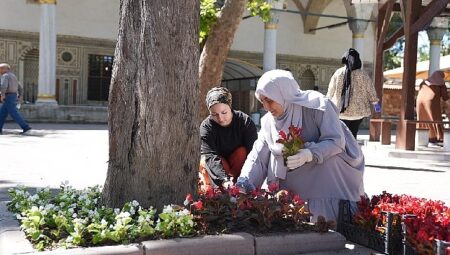 Ortak değerlere gönülden hizmet