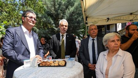 Osmangazi Belediyesi’nden 24 Yıllık Edebiyat Geleneği