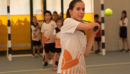 Seferihisar Belediyesi Yaz Spor Okulları başlıyor