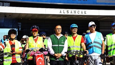 Türkiye Genelinde Eş Zamanlı ‘‘Geleneksel Yeşilay Bisiklet Turu’’ Gerçekleştirildi