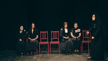 Yeditepe Üniversitesi Öğrencilerinden ‘Bernarda Alba’nın Evi’ Tiyatrosu