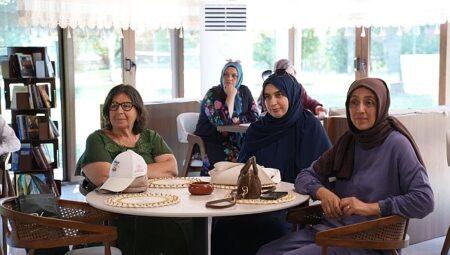 Ana Kafe’de farkındalık dolu söyleşi