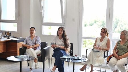 Başkan Lâl Denizli, Halk Günü buluşmalarında vatandaşları dinlemeye devam ediyor