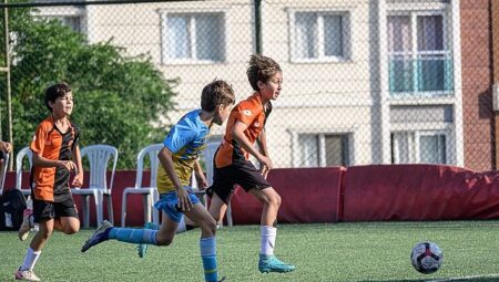 Bayraklı’da U-12 Cup Heyecanı Başladı