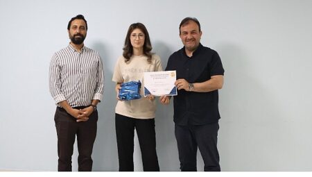 Beyaz Kalpler’de mezuniyet heyecanı