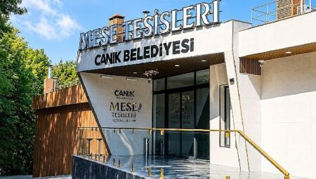 Canik Belediyesi Meşe Restoran ve Meşe Kafe’de Emeklilere Yüzde 30 İndirim 