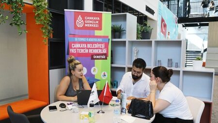 Çankaya Belediyesi’nden Ücretsiz YKS Tercih Rehberliği