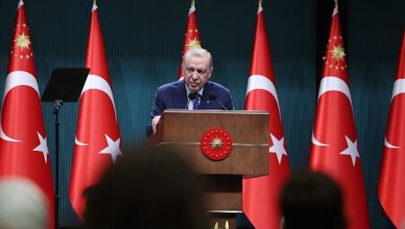 Cumhurbaşkanı Erdoğan Millete Sesleniş Konuşmasında Dünya Belediyeler Birliği Başkanı Seçilen Başkan Altay’ı Tebrik Etti