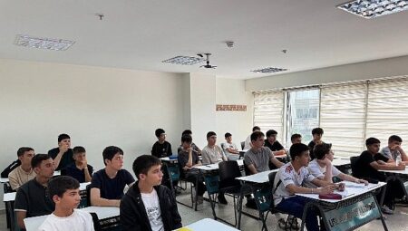 Gençler, Yazı Lise Medeniyet Akademileri’nde Karşıladı