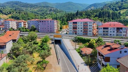 Gölcük Ulaşlı Alt Geçidi ile trafikte yeni dönem