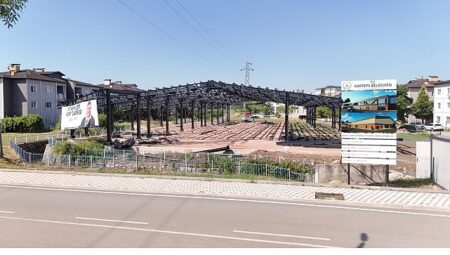 Kartepe’de Kapalı Pazar Alanlarına Bir Yenisi Daha Ekleniyor