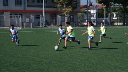 Kartepe’de Yaz Spor Okullarına Yoğun İlgi