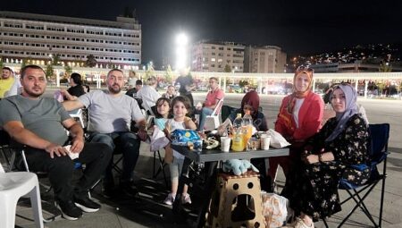 Kocaeli’de yaz neşesi meydana taşınıyor