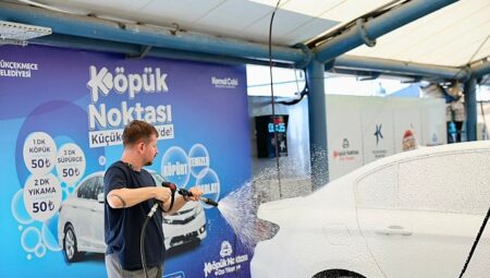 Küçükçekmece Belediyesi’nden Araç Sahiplerine Ekonomik ve Pratik Hizmet: Köpük Noktası