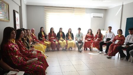 Tanpınar’ın Bursa’sı Gençlerin Adımlarıyla Yeniden Hayat Buldu
