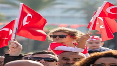 30 Ağustos coşkusu İzmir’in dört yanını saracak