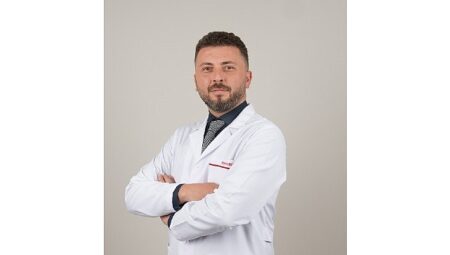 Ağustos Sıcaklarında Pıhtı Riskini Azaltan 8 Öneri