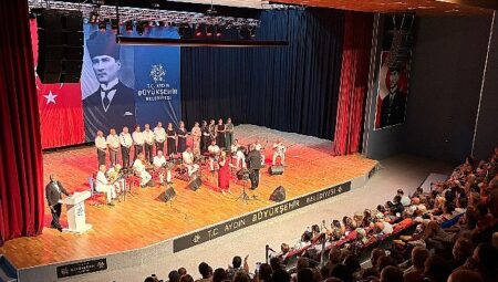 Başkan Çerçioğlu Didim’de vatandaşları Türk Sanat Müziği Korosu konseri ile buluşturdu