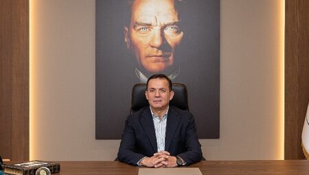 Başkan Özyiğit; “30 Ağustos ruhu yaşatılmalı”