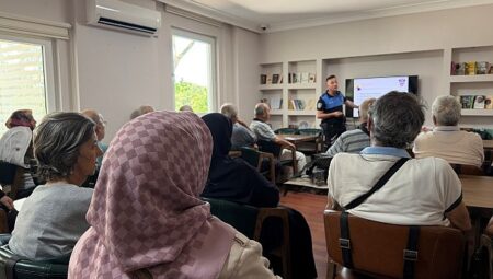 Büyükşehir’den ‘Saygınlar’a dijital güvenlik eğitimi