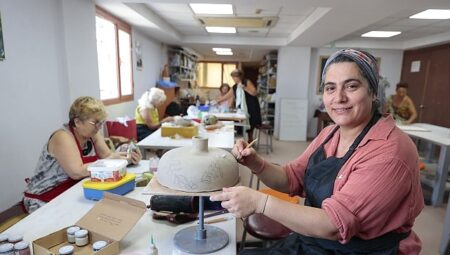 Güzelyalı’da 7’den 77’ye sanat var