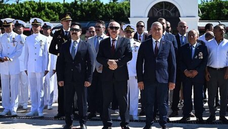 Kemer’de Zafer Bayramı töreni