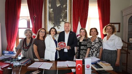 Urla’da Gençlik ve Yaşam Akademisi için iş birliği