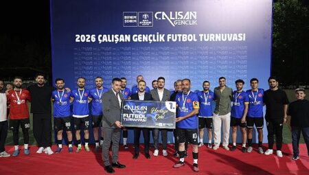 6. Çalışan Gençlik Futbol Turnuvası’nda Rekabet ve Dostluk Bir Arada Yaşandı