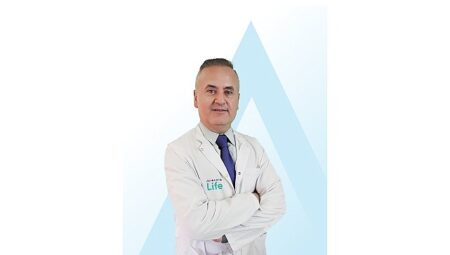 Aynı Ailede Birden Fazla Kanser: Kalıtsal mı, Ailesel mi?