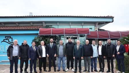 Başkan Şadi Özdemir Bursaspor tribün liderleriyle bir araya geldi
